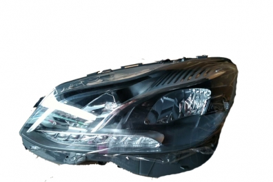 Mercedes-bens w212 headlight xenon